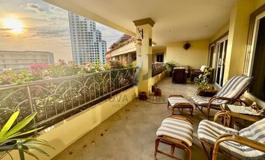 For sale 3 bedrooms condo in Bang Lamung, Chonburi