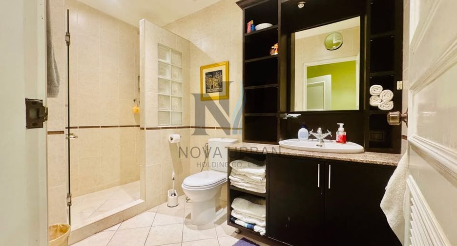 For sale 3 bedrooms condo in Bang Lamung, Chonburi