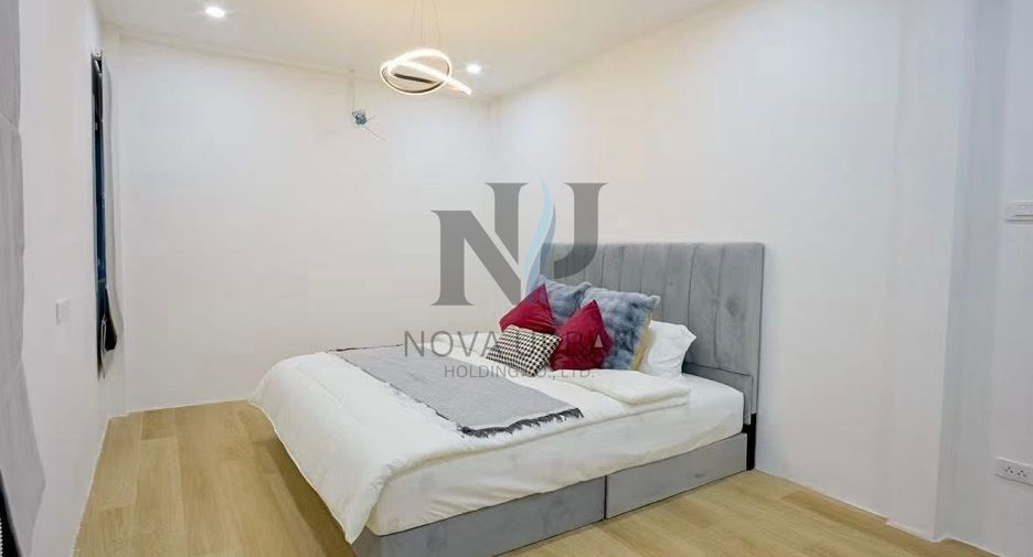 Casa adosada en venta de 2 habitaciones en Jomtien, Pattaya
