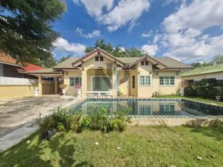 À vendre 3 chambres villa à Sattahip, Chonburi