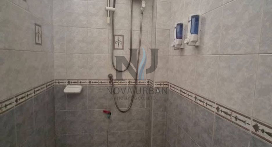 À vendre 3 chambres villa à Sattahip, Pattaya