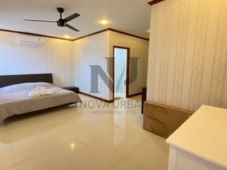 For rent 5 bedrooms villa in Bang Lamung, Chonburi