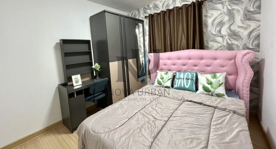 For rent 4 bedrooms house in East Pattaya, Pattaya