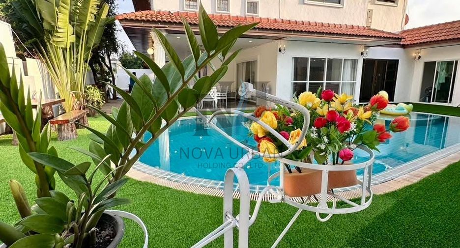 For rent 5 bedrooms villa in Jomtien, Pattaya
