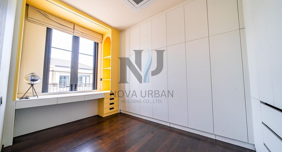 Casa en venta de 5 habitaciones en Bang Lamung, Chonburi