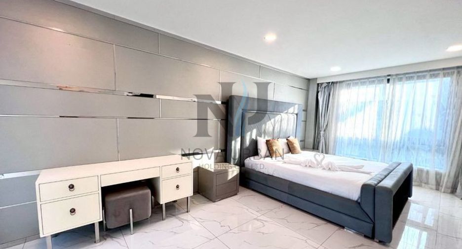 For sale 3 bedrooms villa in Bang Lamung, Chonburi