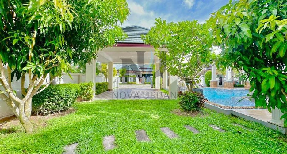 Villa zum Kauf und zur Miete mit 4 Zimmer in Huay Yai, Pattaya