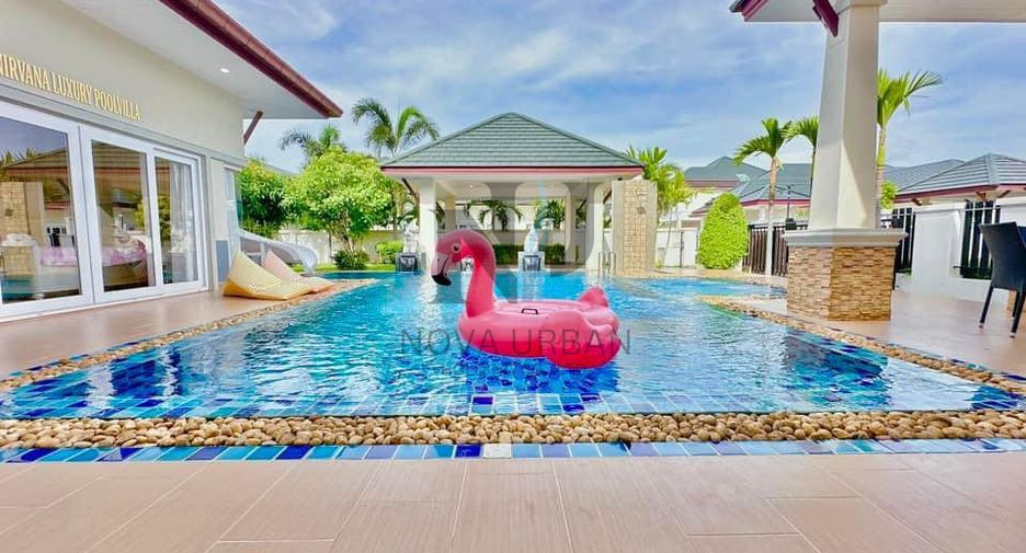 Villa zum Kauf und zur Miete mit 4 Zimmer in Huay Yai, Pattaya