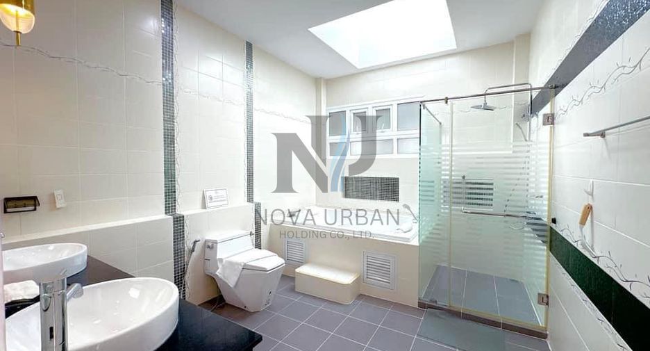 Villa zum Kauf und zur Miete mit 4 Zimmer in Huay Yai, Pattaya