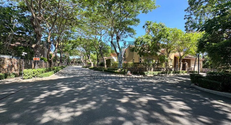 For sale 2 bedrooms house in Bang Lamung, Chonburi