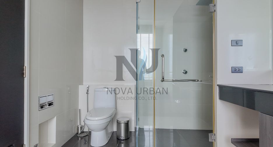 For sale 2 bedrooms condo in Jomtien, Pattaya
