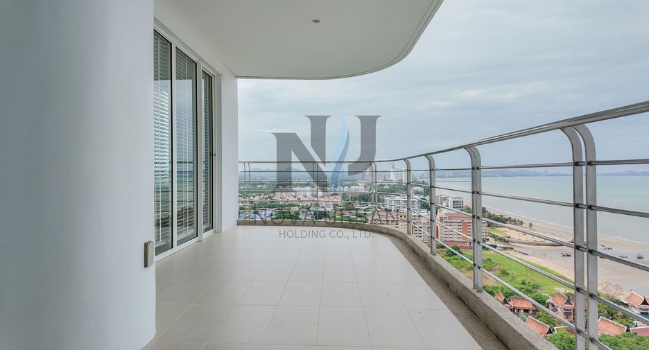 For sale 2 bedrooms condo in Jomtien, Pattaya
