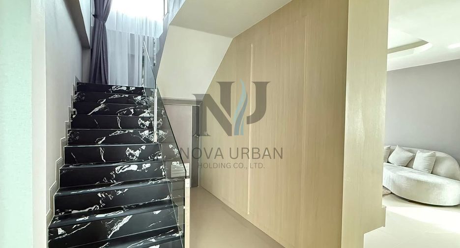 À vendre 5 chambres maison à Bang Lamung, Chonburi