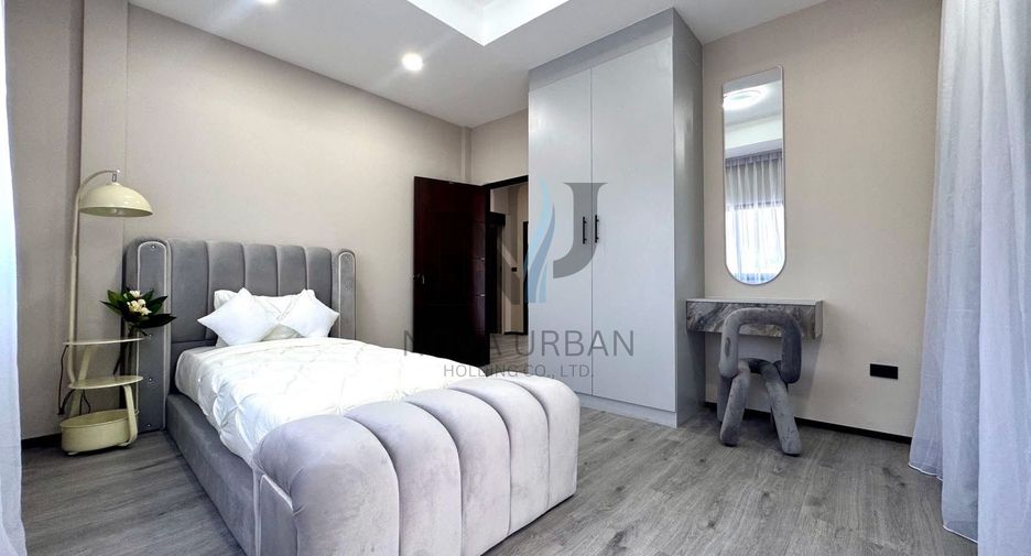 For sale 5 bedrooms house in Bang Lamung, Chonburi