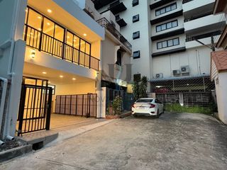 For sale 4 bedrooms townhouse in Bang Lamung, Chonburi