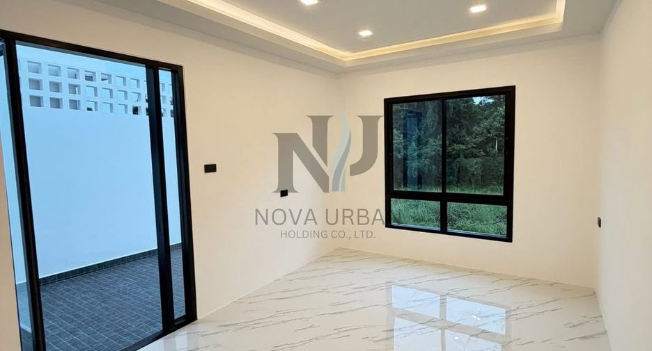For sale 4 bedrooms townhouse in South Pattaya, Pattaya