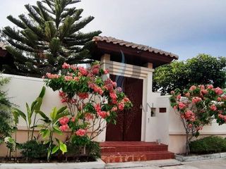 Casa en venta y en alquiler de 2 habitaciones en Bang Lamung, Chonburi