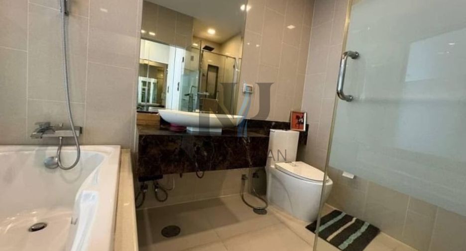 Condo en venta de 2 habitaciones en Bang Lamung, Chonburi