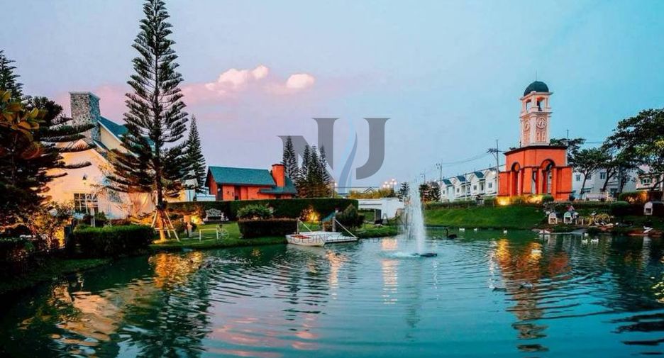出租 3 卧室 联排别墅 在 Sattahip, Chon Buri