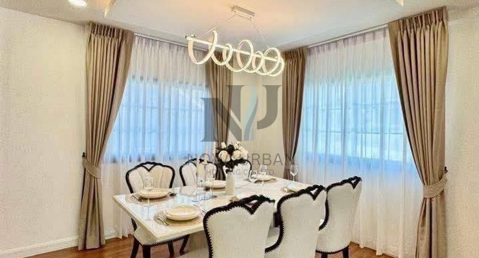 For sale 4 bedrooms house in Bang Lamung, Chonburi