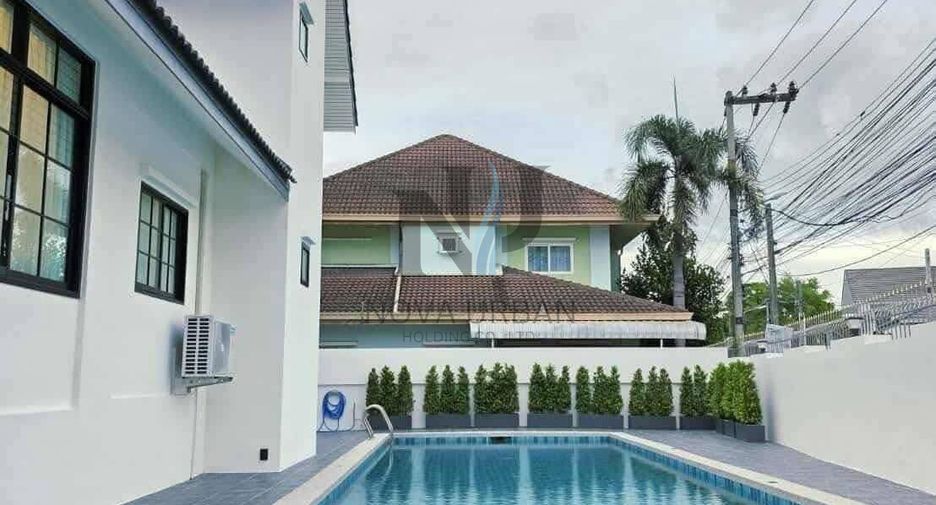 For sale 4 bedrooms house in Bang Lamung, Chonburi
