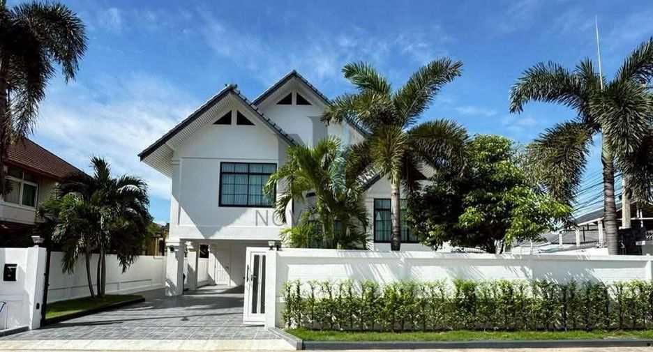 For sale 4 bedrooms house in Bang Lamung, Chonburi