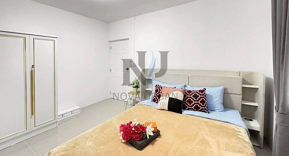 For rent 5 bedrooms house in Bang Lamung, Chonburi