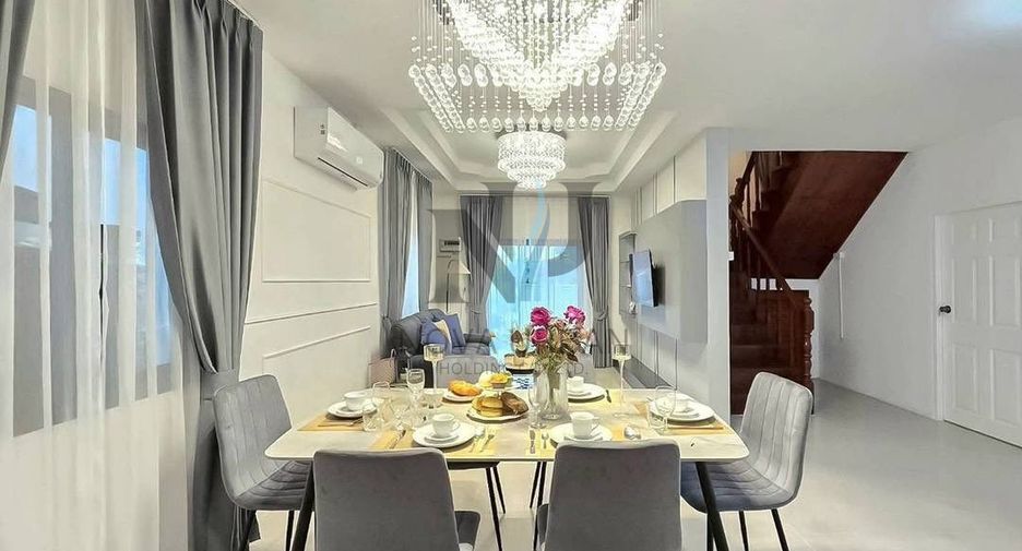 For rent 5 bedrooms house in Bang Lamung, Chonburi