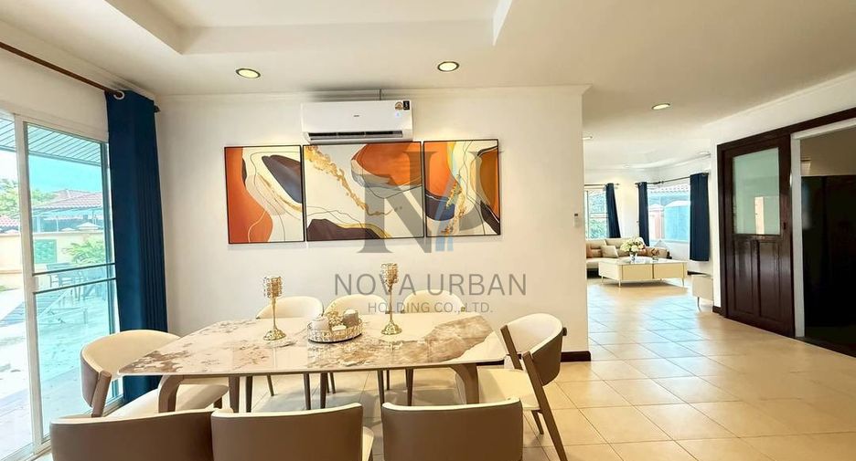 Villa zum Kauf mit 4 Zimmer in Huay Yai, Pattaya