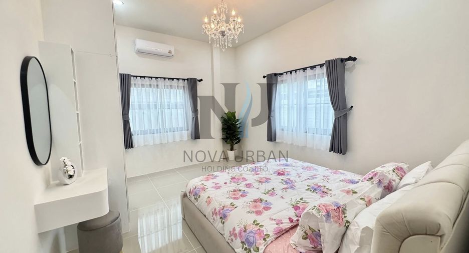 For sale 3 bedrooms villa in Bang Lamung, Chonburi