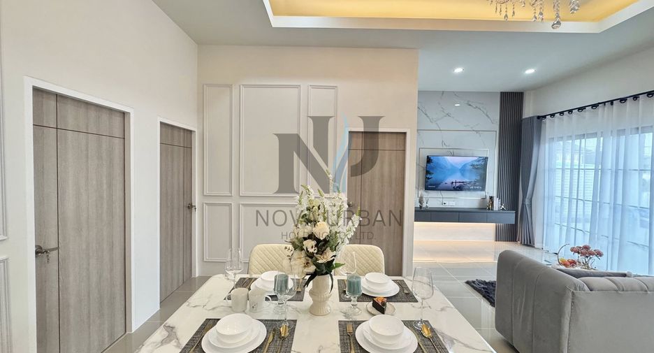 For sale 3 bedrooms villa in Bang Lamung, Chonburi