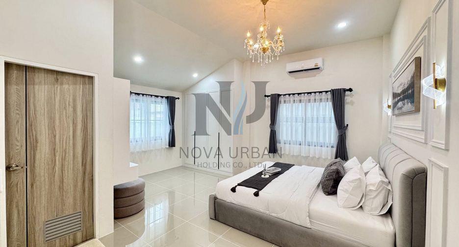 For sale 3 bedrooms villa in Bang Lamung, Chonburi