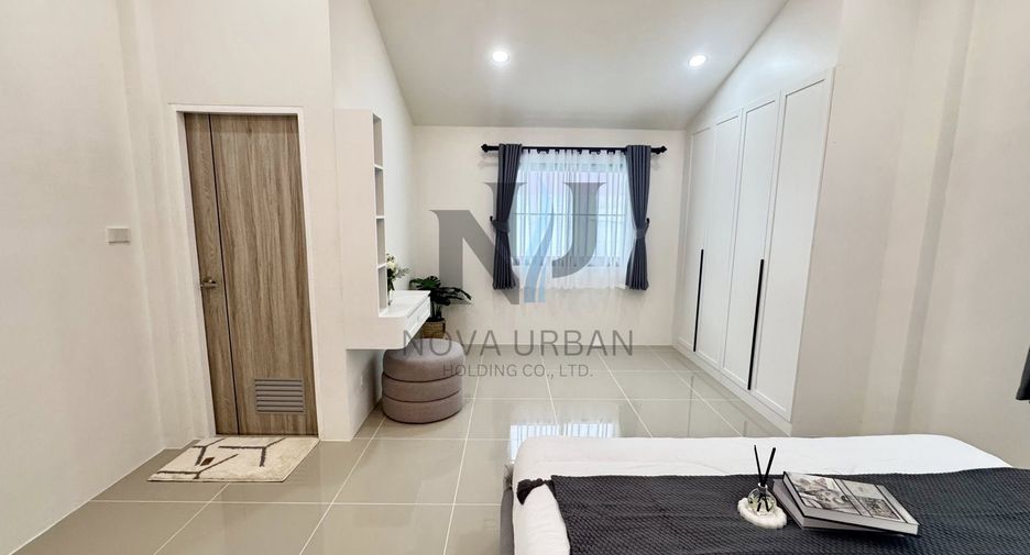 For sale 3 bedrooms villa in Bang Lamung, Chonburi