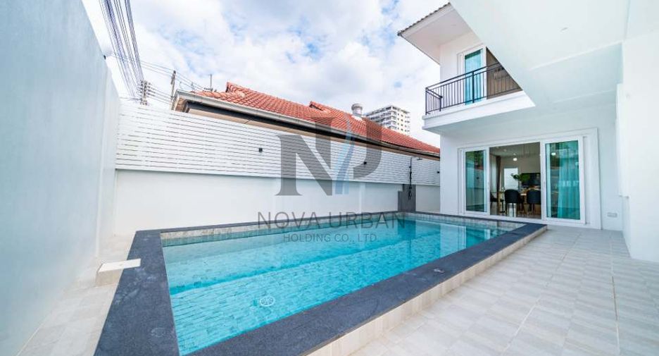 Villa zum Kauf mit 4 Zimmer in Jomtien, Pattaya