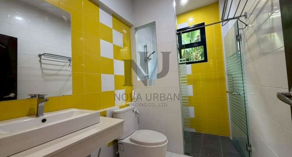 For sale 3 bedrooms villa in Huay Yai, Pattaya