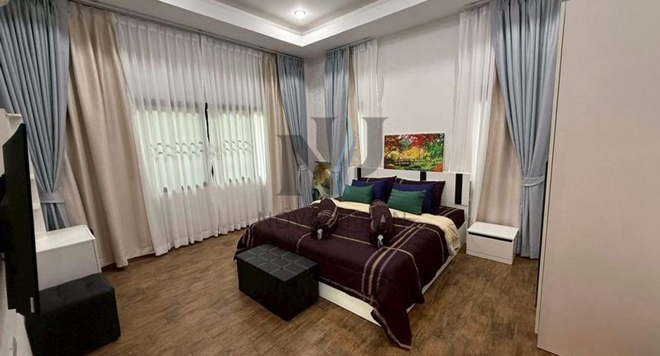 For sale 3 bedrooms villa in Huay Yai, Pattaya