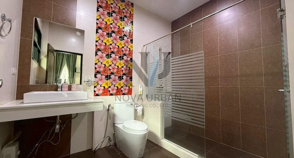 For sale 3 bedrooms villa in Huay Yai, Pattaya