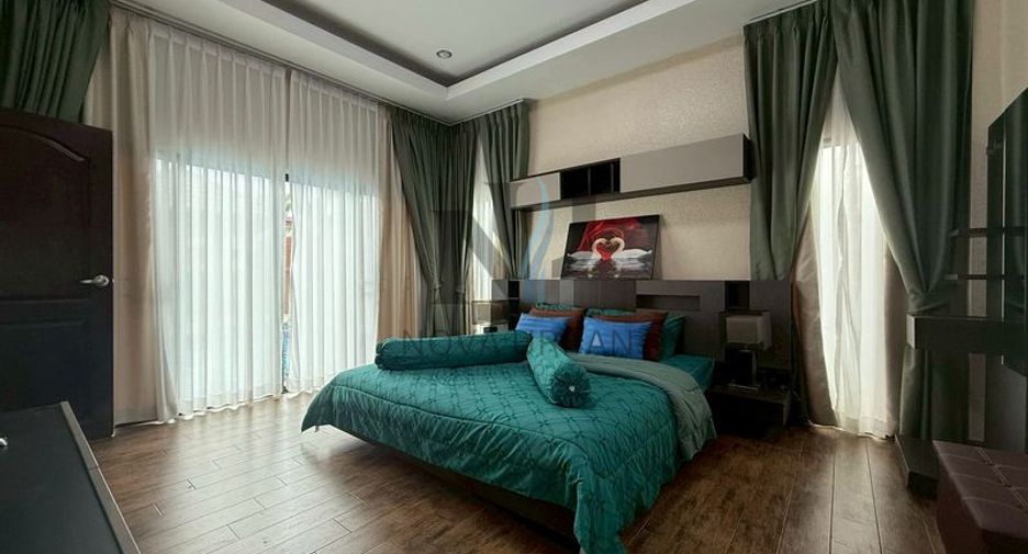 For sale 3 bedrooms villa in Huay Yai, Pattaya