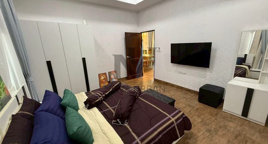 For sale 3 bedrooms villa in Huay Yai, Pattaya