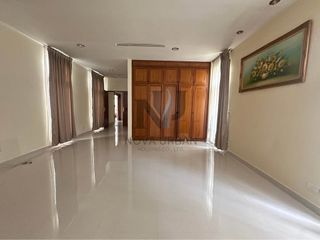 ขาย 4 ห้องนอน วิลล่า ใน สัตหีบ, ชลบุรี