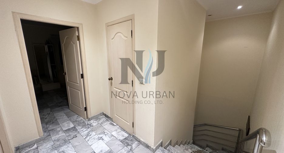 Haus zum Kauf mit 3 Zimmer in Bang Lamung, Chonburi