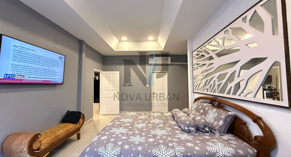 For sale 3 bedrooms villa in East Pattaya, Pattaya