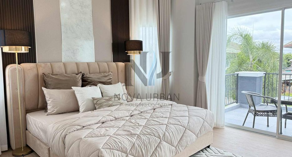 For sale 4 bedrooms villa in Bang Lamung, Chonburi