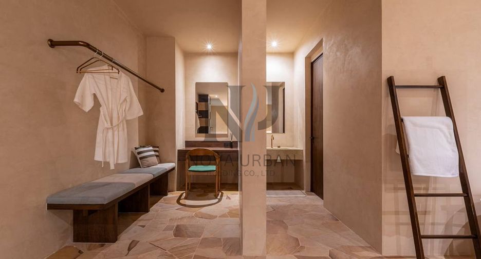 Villa en venta de 5 habitaciones en Pratumnak, Pattaya