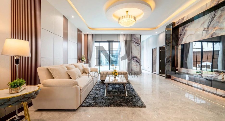 For sale 3 bedrooms villa in East Pattaya, Pattaya
