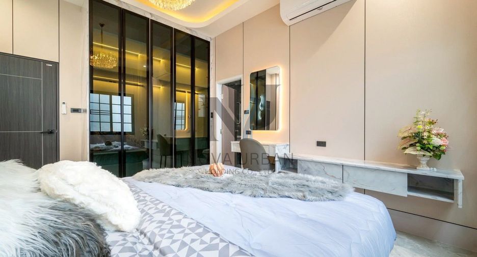 For sale 3 bedrooms villa in East Pattaya, Pattaya