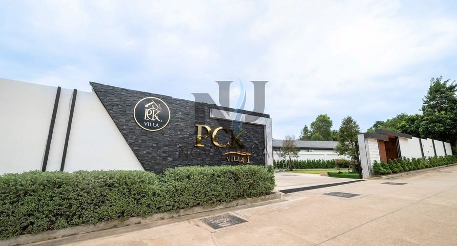 For sale 3 bedrooms villa in East Pattaya, Pattaya