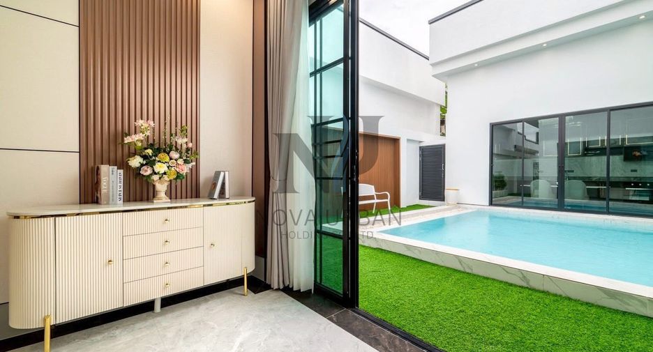 For sale 3 bedrooms villa in East Pattaya, Pattaya