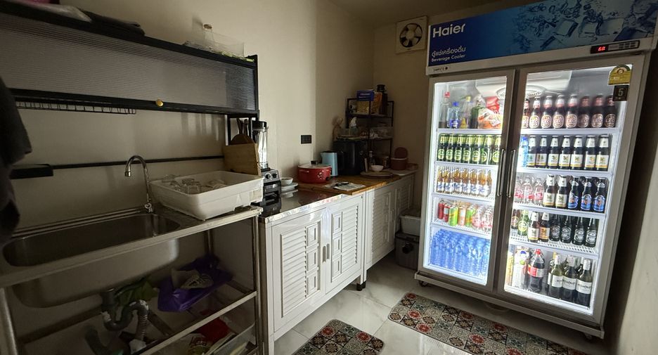 For sale retail Space in South Pattaya, Pattaya