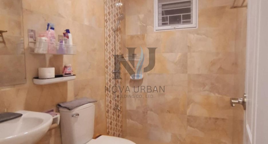 Casa en venta de 4 habitaciones en Bang Lamung, Chonburi